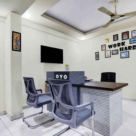 Super Hotel O Sri Harshitha Grand Near Zudio - Star Bazaar, Kundalhalli Gate Бангалор Екстериор снимка