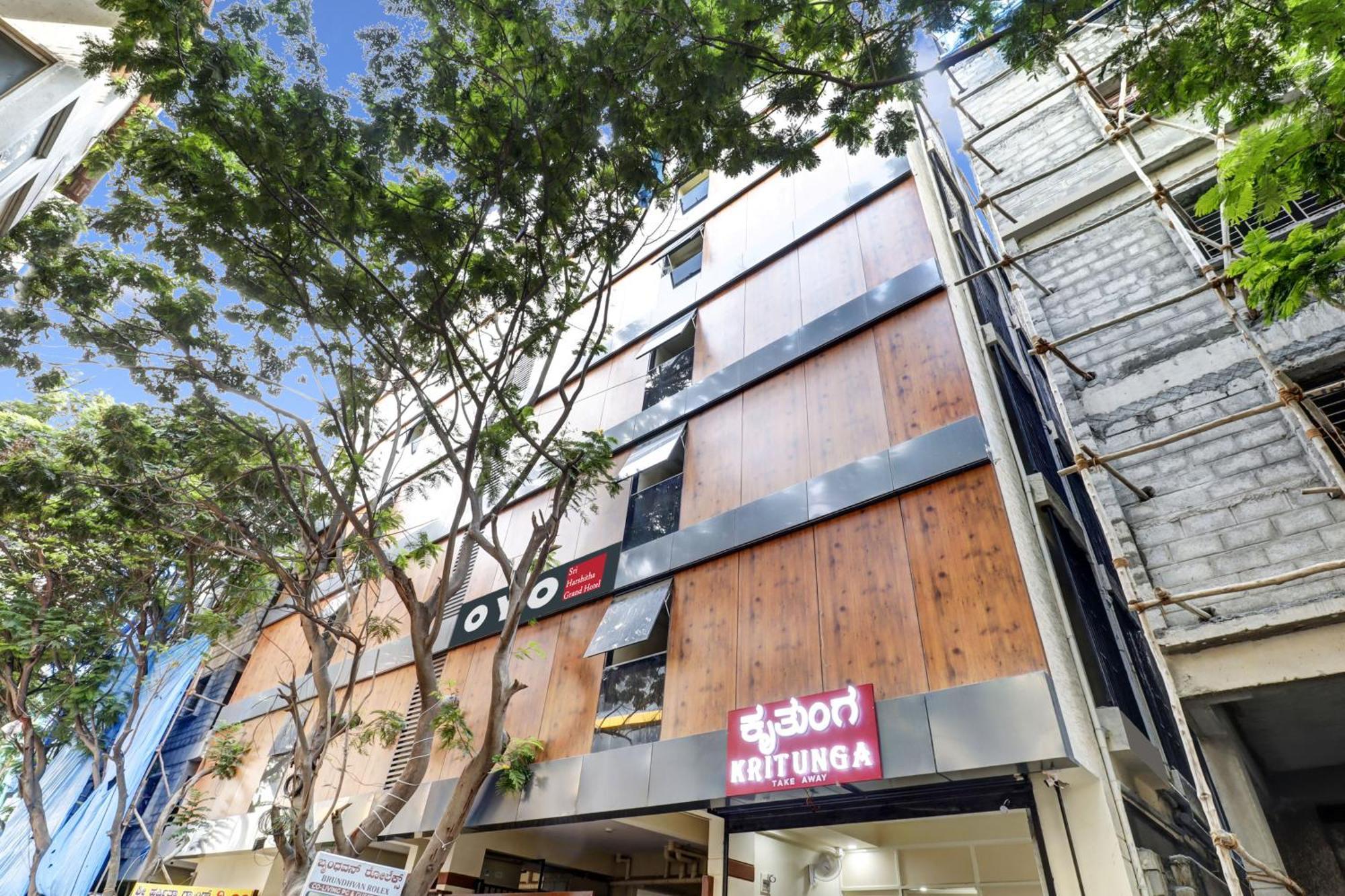 Super Hotel O Sri Harshitha Grand Near Zudio - Star Bazaar, Kundalhalli Gate Бангалор Екстериор снимка