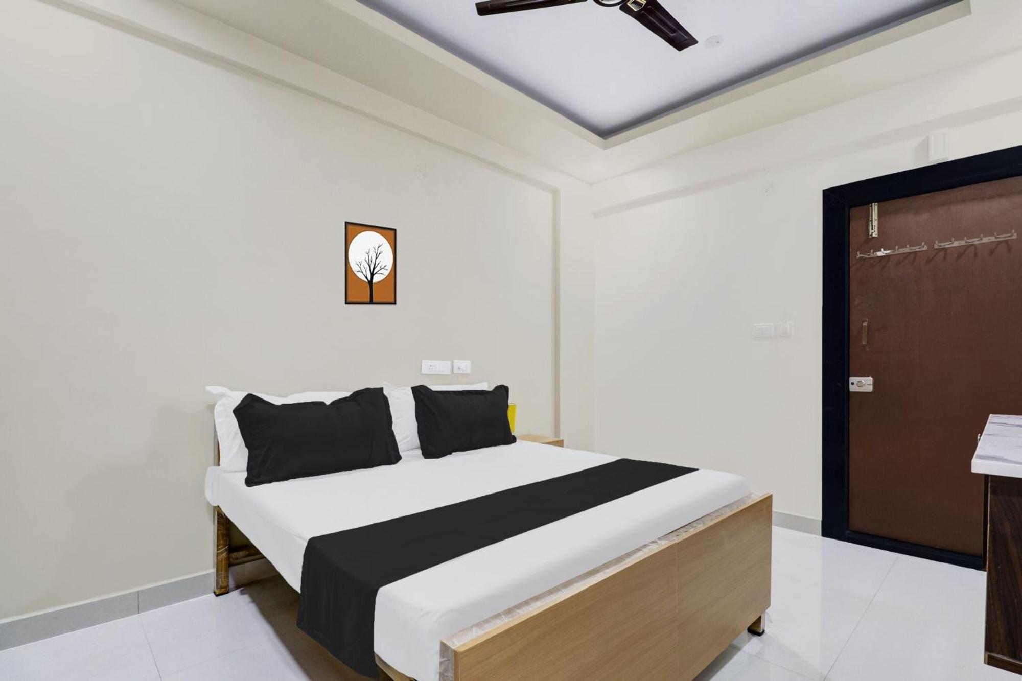 Super Hotel O Sri Harshitha Grand Near Zudio - Star Bazaar, Kundalhalli Gate Бангалор Екстериор снимка