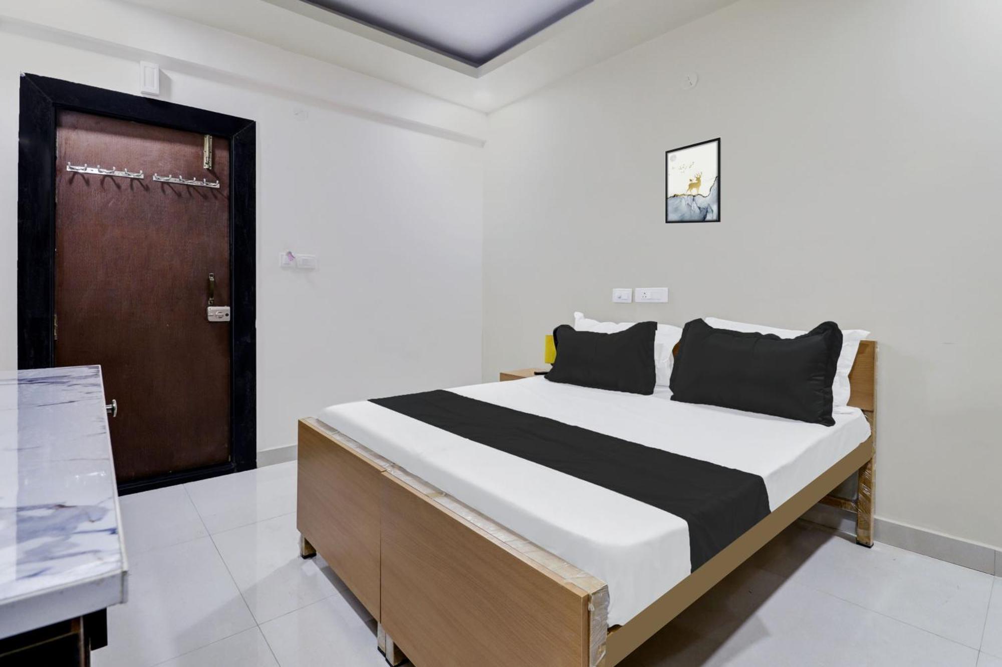 Super Hotel O Sri Harshitha Grand Near Zudio - Star Bazaar, Kundalhalli Gate Бангалор Екстериор снимка