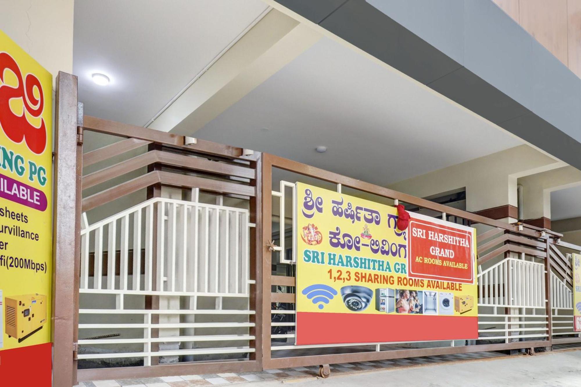 Super Hotel O Sri Harshitha Grand Near Zudio - Star Bazaar, Kundalhalli Gate Бангалор Екстериор снимка